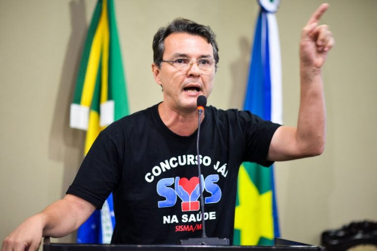 Servidores prometem “radicalizar” contra o Governo do Estado Servidores prometem “radicalizar” contra o Governo do Estado