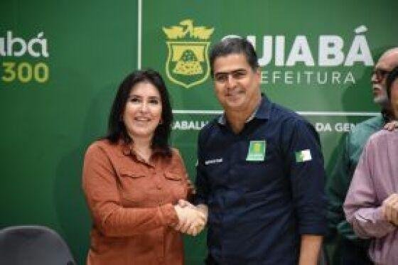 Em visita de Tebet à Cuiabá, Emanuel dá apoio à senadora como 3ª via na disputa à presidência