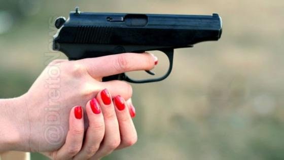 Garota de programa se apaixona e mata cliente por ciúmes Garota de programa se apaixona e mata cliente por ciúmes