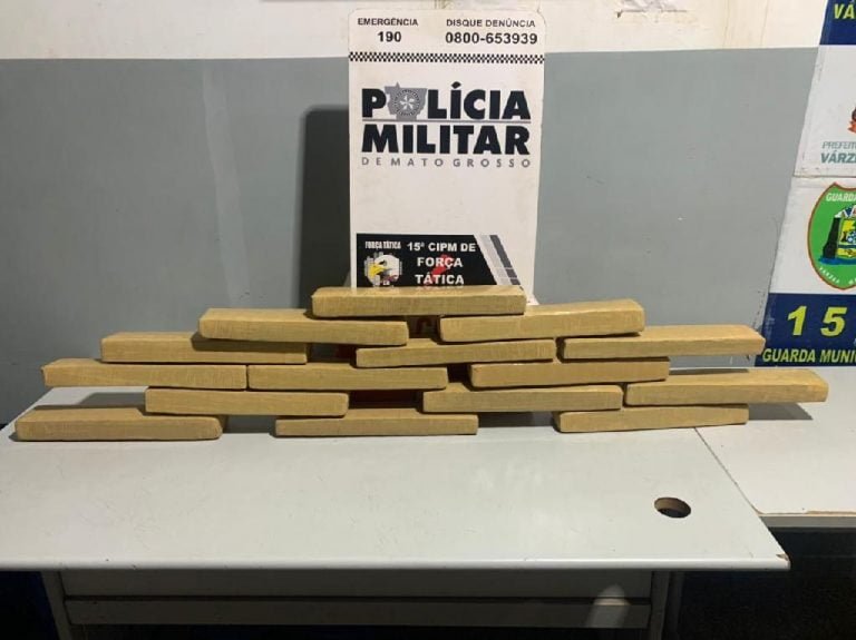 Homem é preso com 15 tabletes de maconha em Várzea Grande Homem é preso com 15 tabletes de maconha em Várzea Grande