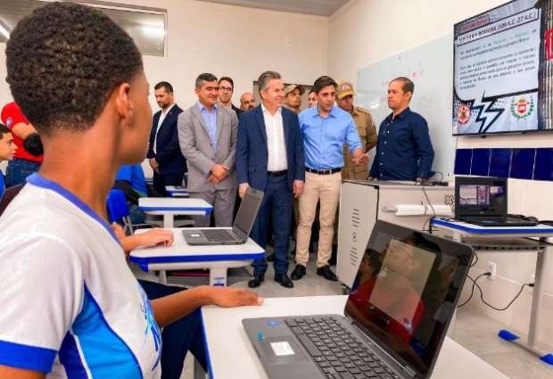 Governo de MT conclui primeira etapa da reforma na Escola Militar Dom Pedro II Presidente Médici Governo de MT conclui primeira etapa da reforma na Escola Militar Dom Pedro II Presidente Médici