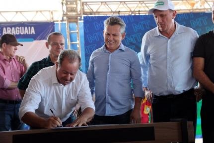 Prefeito afirma que hospital era esperado há 10 anos Prefeito afirma que hospital era esperado há 10 anos