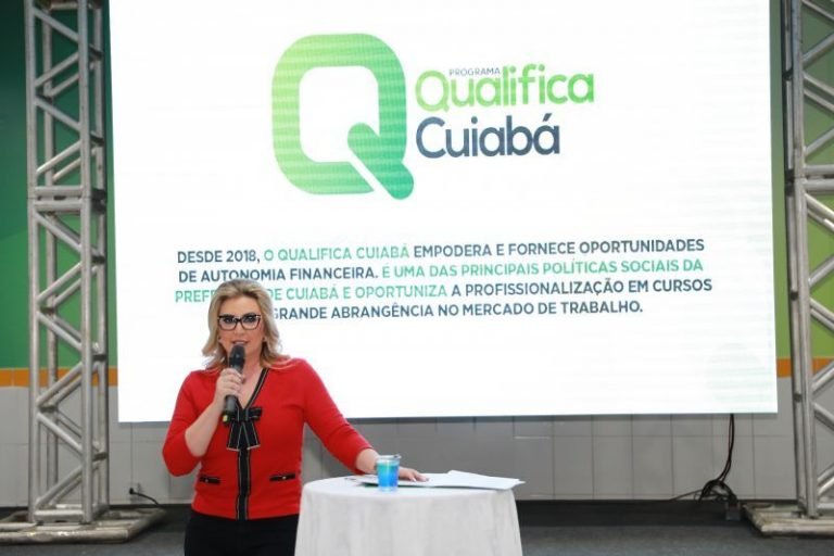 Primeira-dama lança 4ª edição do Qualifica Cuiabá com 1,8 mil vagas Primeira-dama lança 4ª edição do Qualifica Cuiabá com 1,8 mil vagas