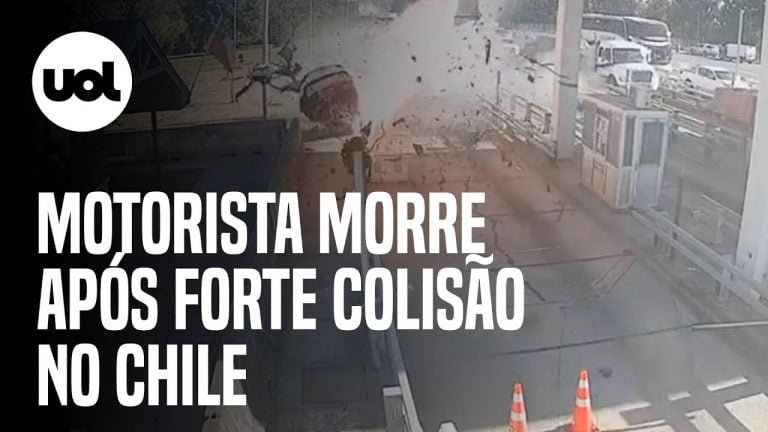 Carro em alta velocidade bate contra pedágio no Chile; motorista de 21 anos morreu Carro em alta velocidade bate contra pedágio no Chile; motorista de 21 anos morreu