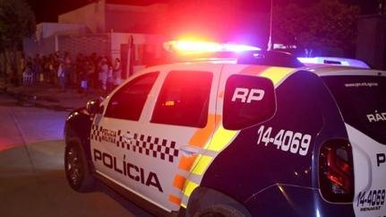 FUGIU EM MOTO Almoço de domingo termina com homem morto a tiros pelo primo FUGIU EM MOTO Almoço de domingo termina com homem morto a tiros pelo primo