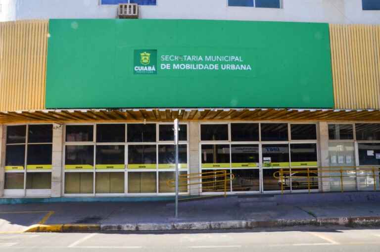 Prazo para vistorias para táxis, mototáxis e vans escolares termina no dia 31 de março