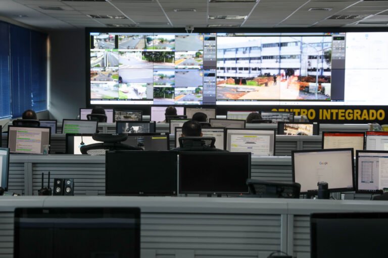 PM prende foragido da Justiça identificado pelas câmeras de monitoramento na Arena Pantanal PM prende foragido da Justiça identificado pelas câmeras de monitoramento na Arena Pantanal