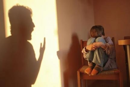 ATLAS DA VIOLÊNCIA 2024 Maioria dos casos de violência contra crianças ocorre em casa