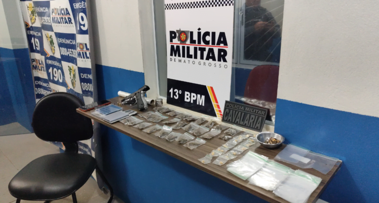 Cavalaria da PM prende suspeitos com drogas e arma de fogo em Nova Mutum e Lucas do Rio Verde Cavalaria da PM prende suspeitos com drogas e arma de fogo em Nova Mutum e Lucas do Rio Verde