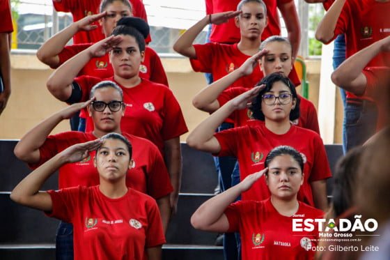 Escolas Estaduais Militares Dom Pedro II ofertam 712 vagas para o ano letivo de 2025