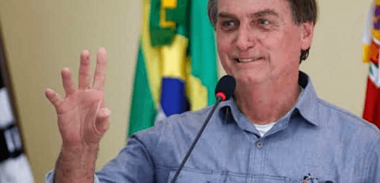 Bolsonaro confirma que vai a Cuiabá reforçar a campanha de Abilio no 2º turno