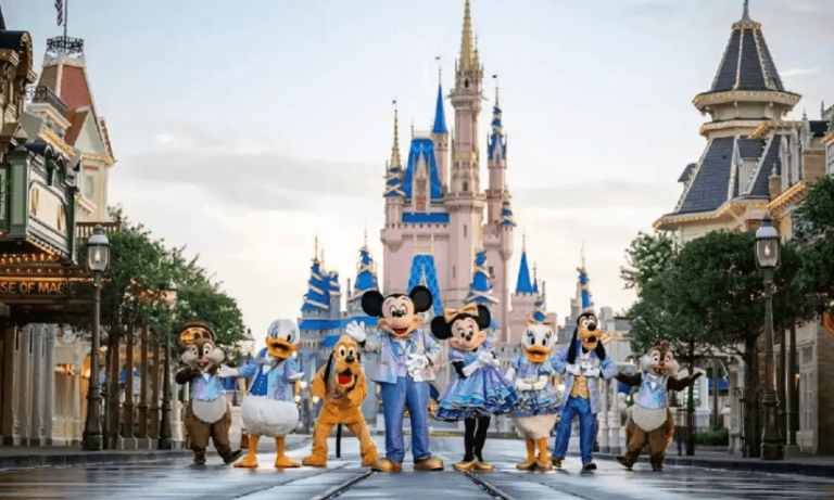 Disney e Universal fecham parques devido ao furacão Milton